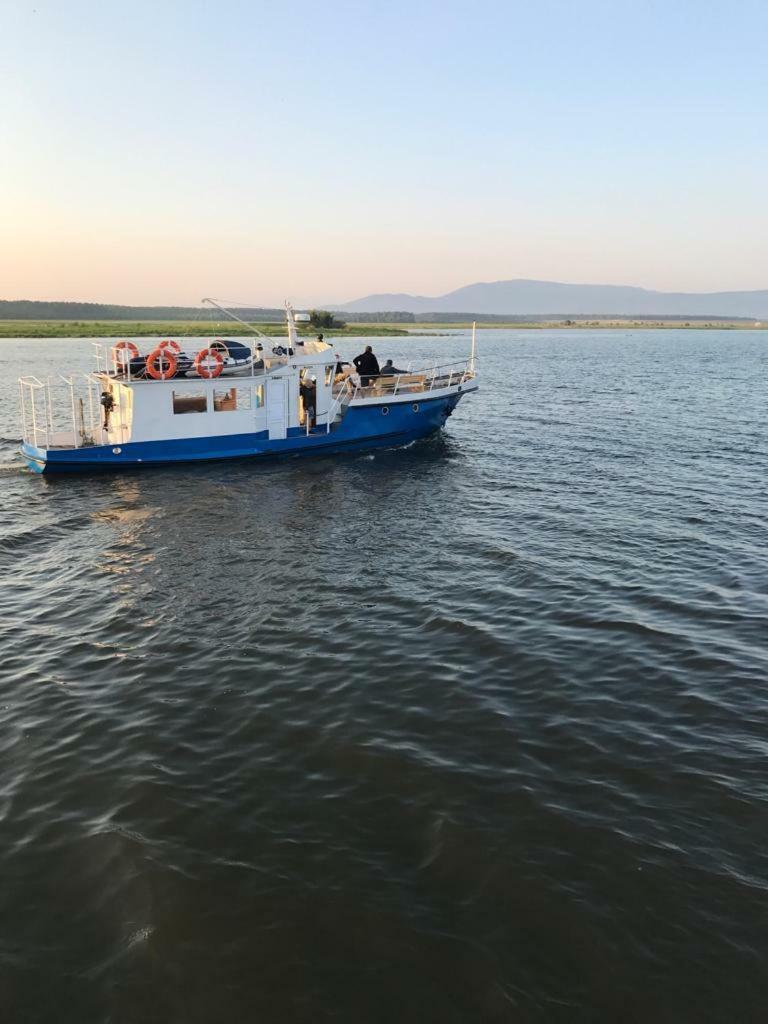 Novaya Volna Otel Ust-Barguzin Dış mekan fotoğraf